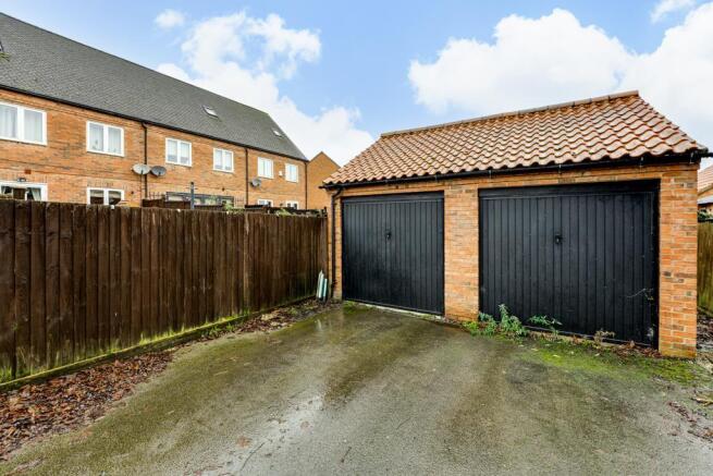 14 Rose Hill Way, Mawsley-23.jpg