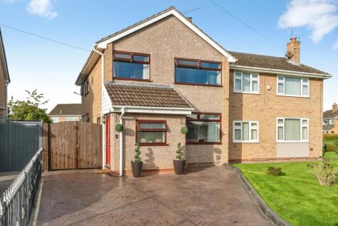 Adam Avenue, Great Sutton, Ellesmere Port, Cheshire, CH66