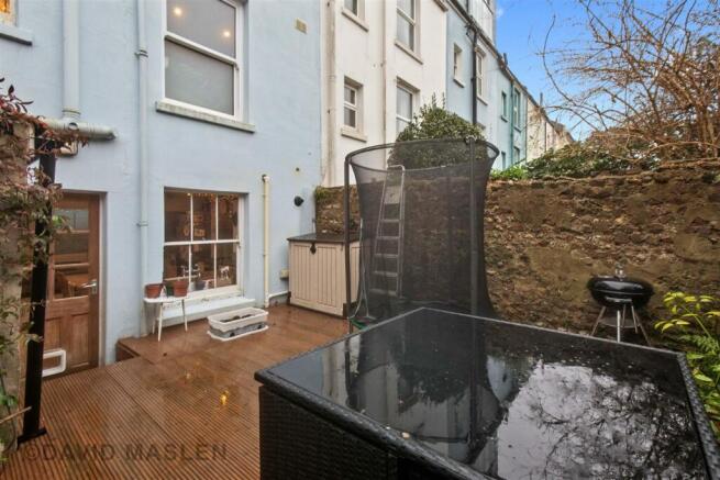Rear Garden (1).jpg