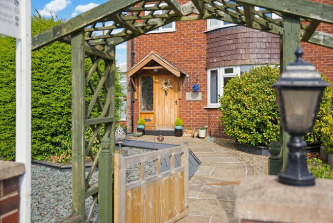Photo 27