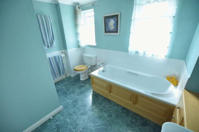 Photo 3