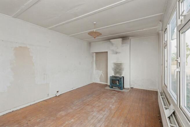 8 Kings Road, Maulden, Bedford  MK45 2DT