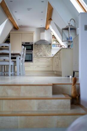 Flat 5 - Kitchen 1
