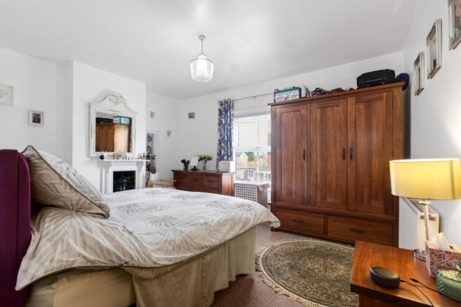 Bed 1