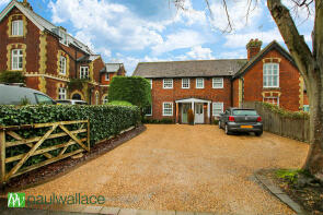Bantam Cottage, West End Lane, Essendon, Hatfield AL9 6AT