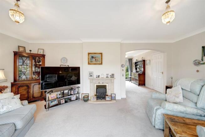 SITTING ROOM