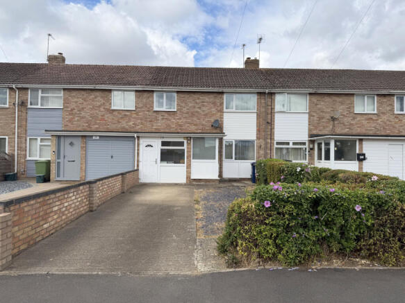 3 Bedroom Terraced for Sale