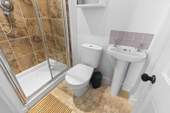 En suite shower room