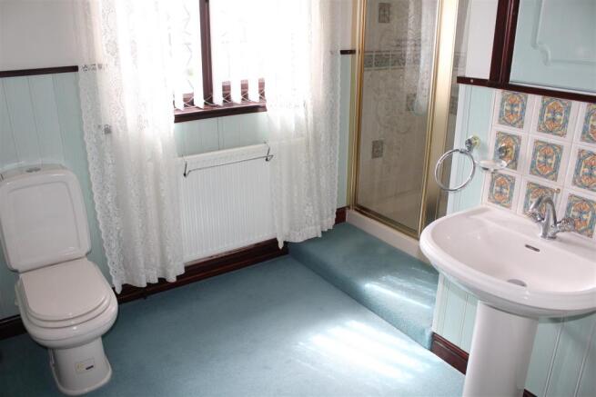 EN SUITE 1