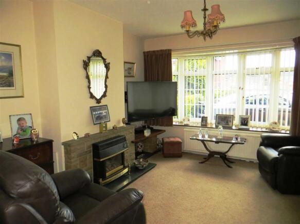 SITTING ROOM