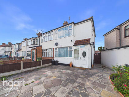 Linley Crescent, Romford