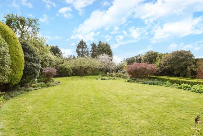 OUTSIDE & GARDENS