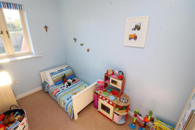 20 Bed 4.JPG
