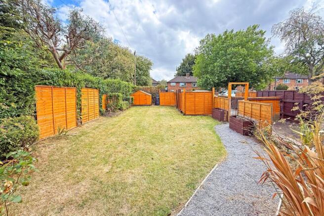 2 bed Semi-Detached for sale Image 2