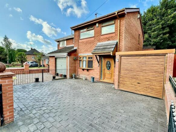 WhatsApp Image 2024-08-29 at 11.11.41_efa11834.jpg