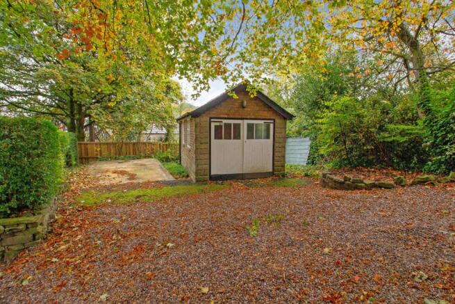 Detached Garage