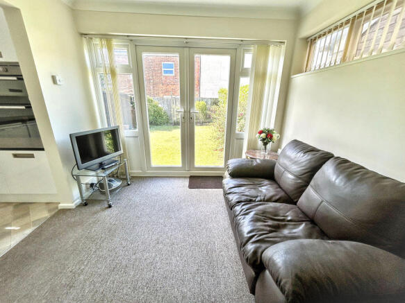 Addison Road, Gorleston photo 4
