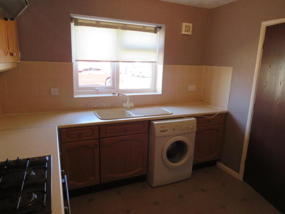 Kitchen (2)