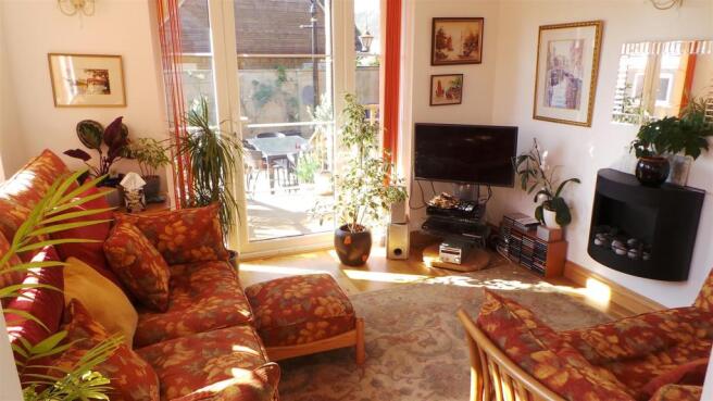 SITTING ROOM
