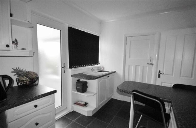 ADDITIONAL KITCHEN SLOT