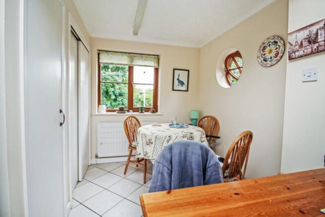 Kitchen / Breakfast Room