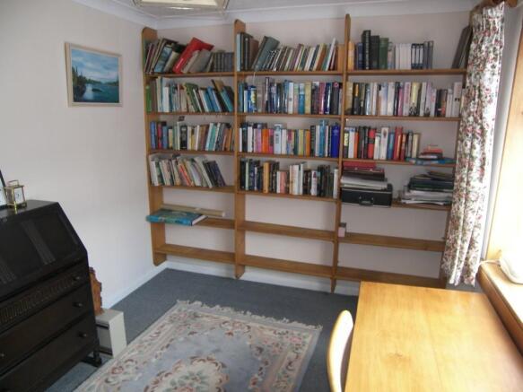Photo 10