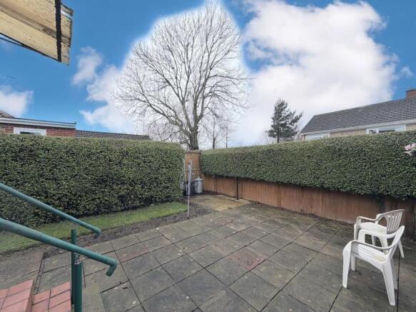 3 bed Semi-Detached Bungalow for sale Image 11