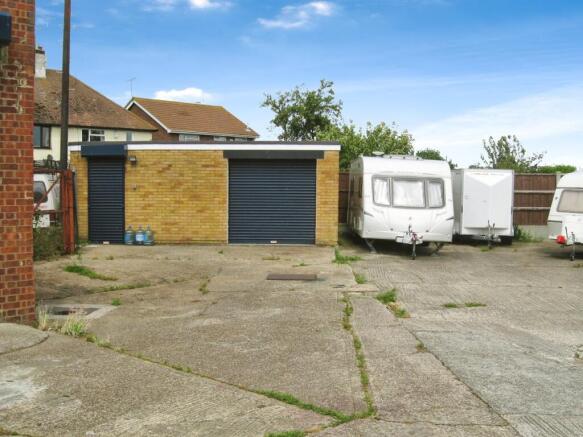 e32efcc2Brook 20Close 20july 2008 20 282 29.jpg