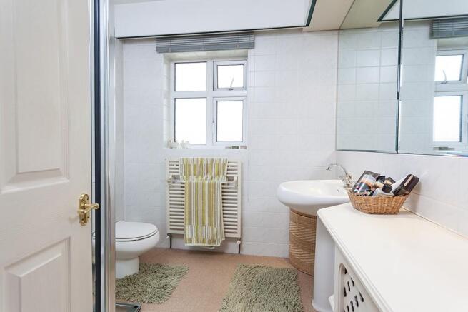 En Suite Shower Room