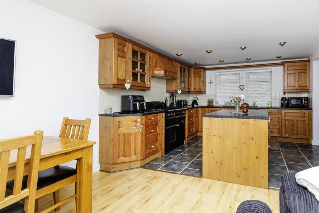 3 bed End of Terrace for sale Image 11