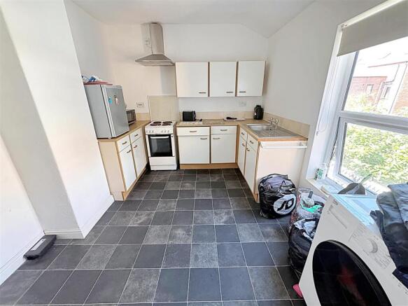 KITCHEN-DINER