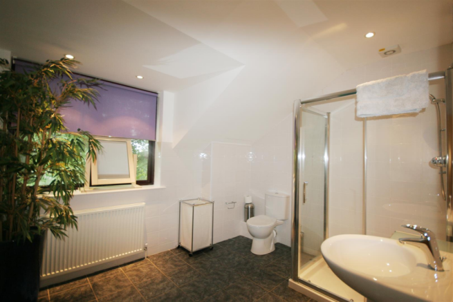 En Suite Shower Room