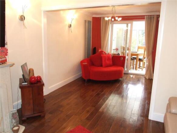 Lounge/ Dining Room