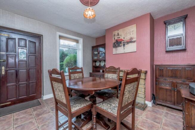 2 bed Semi-Detached for sale Image 6
