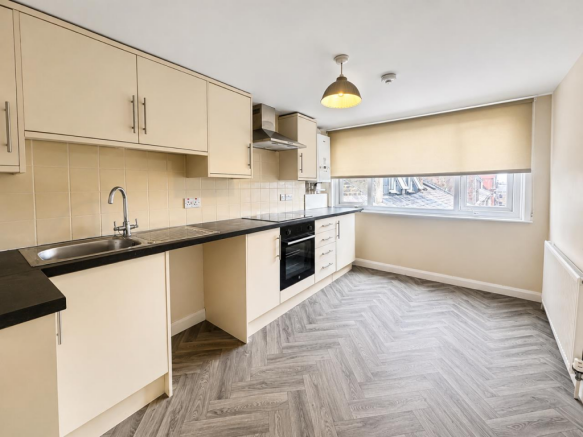 1 bed Apartment to rent Image 7