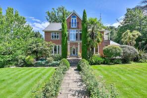 37, St Marys Road, Long Ditton, Surbiton KT6 5HB