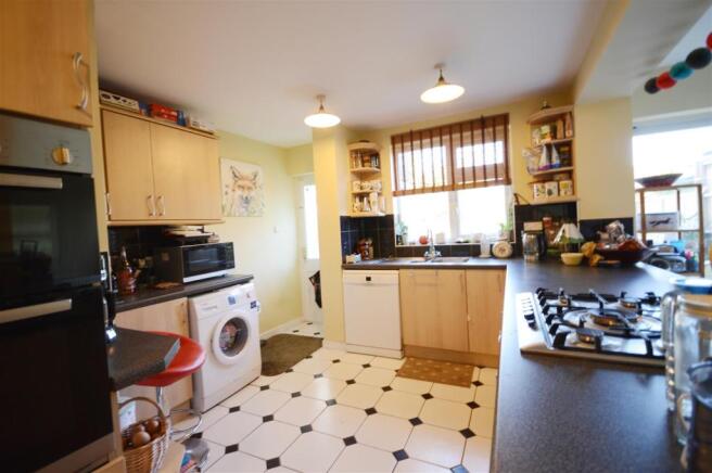 Kitchen Ledbury.JPG