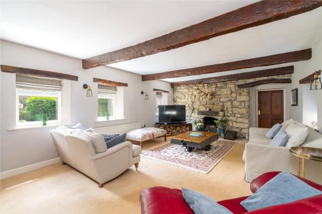 4 bed Detached for sale Image 11