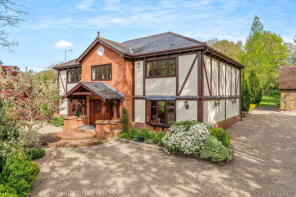 The Brambles, Foxborough Chase, West Hanningfield, Ingatestone CM4 9RA