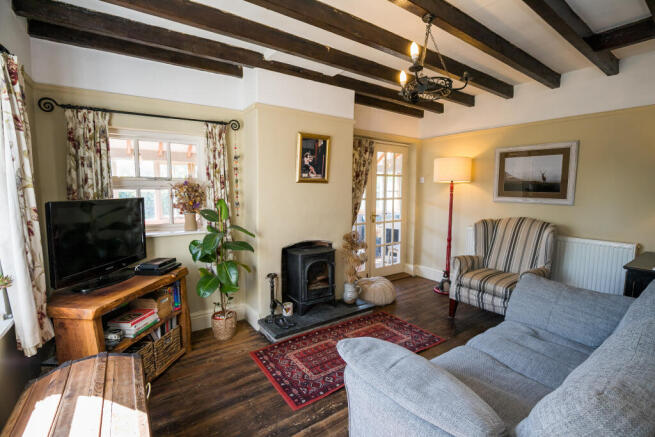 Sitting Room.JPG