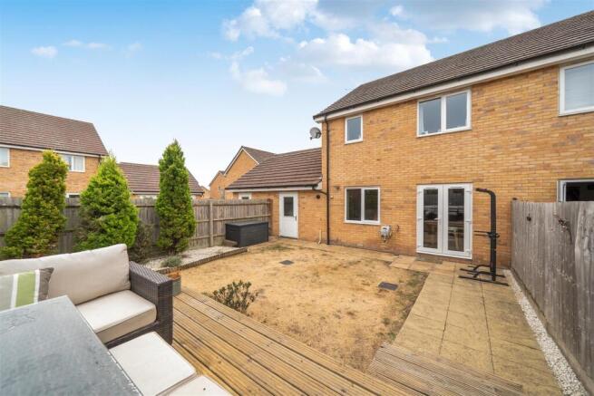 Blake Close, Towcester, NN12 photo 4