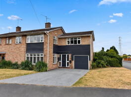 32, Wombourne Road, Dudley DY3 4NA