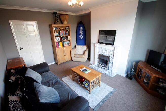 Further Living Room Image