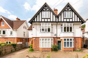Flat 3, 22, Cintra Avenue, Reading RG2 7AU
