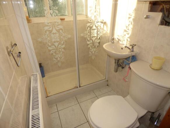 Ground floor shower