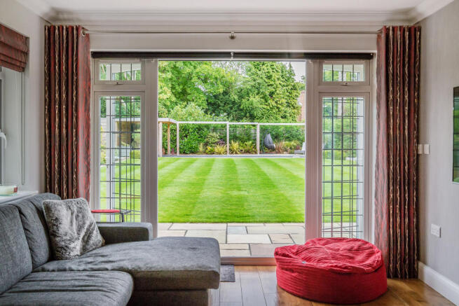 LoungeGarden