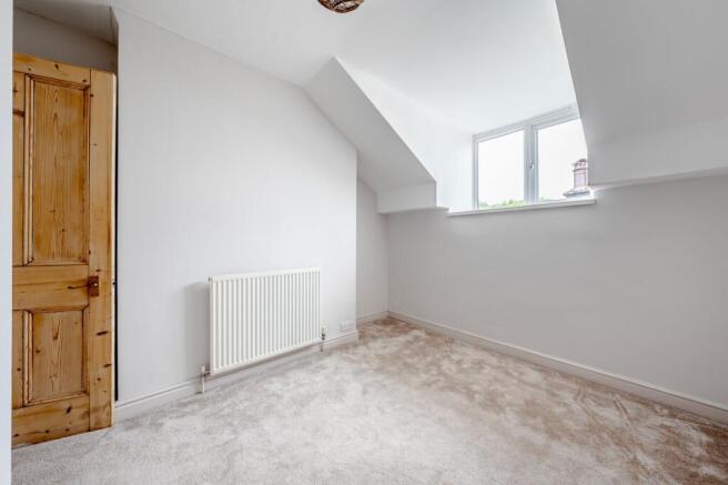 2 bed Flat for sale Image 11