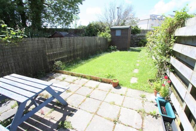 39 Willow Close Garden