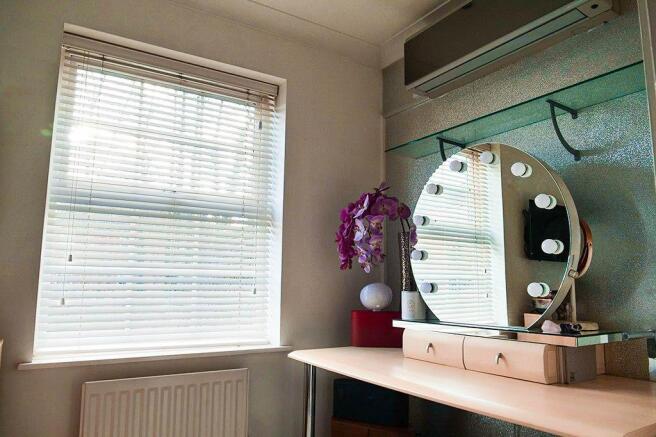 Bedroom 1 (Double)