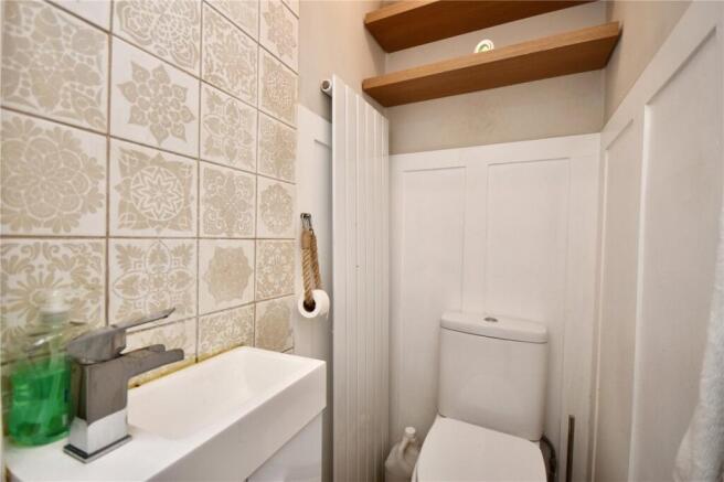 4 bed Detached for sale Image 12